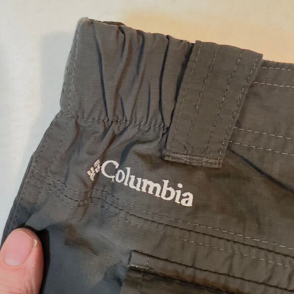 Columbia Omni Shade Cargo Shorts Men 40W Grey Pockets Quick Dry Swim to Golf - Picture 16 of 16